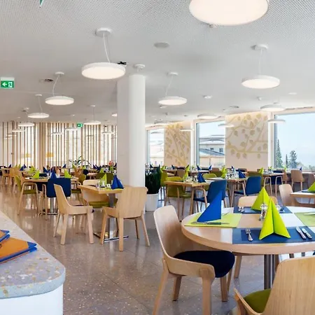 Hotell Des Patients 3*